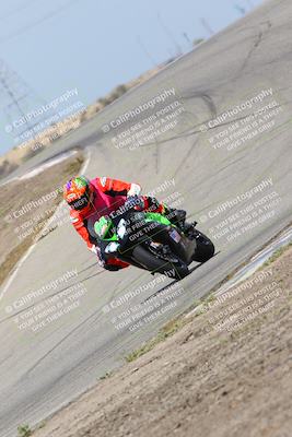 media/Apr-18-2022-Fun Track Dayz (Mon) [[c0fe044e02]]/Mock Race/2pm (Outside Grapevine)/